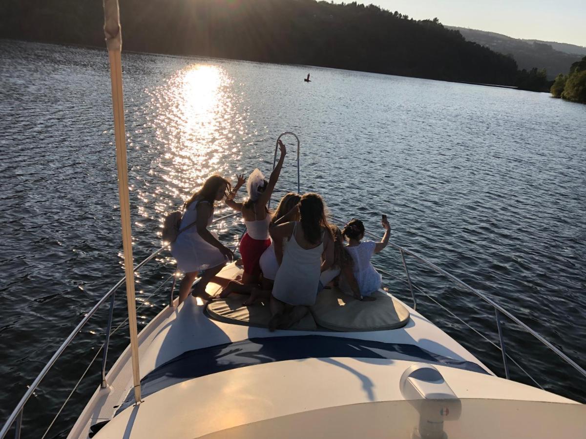Aquadouro Yacht Radames - Sleep Boat Experience Ξενοδοχείο Castelo de Paiva Εξωτερικό φωτογραφία