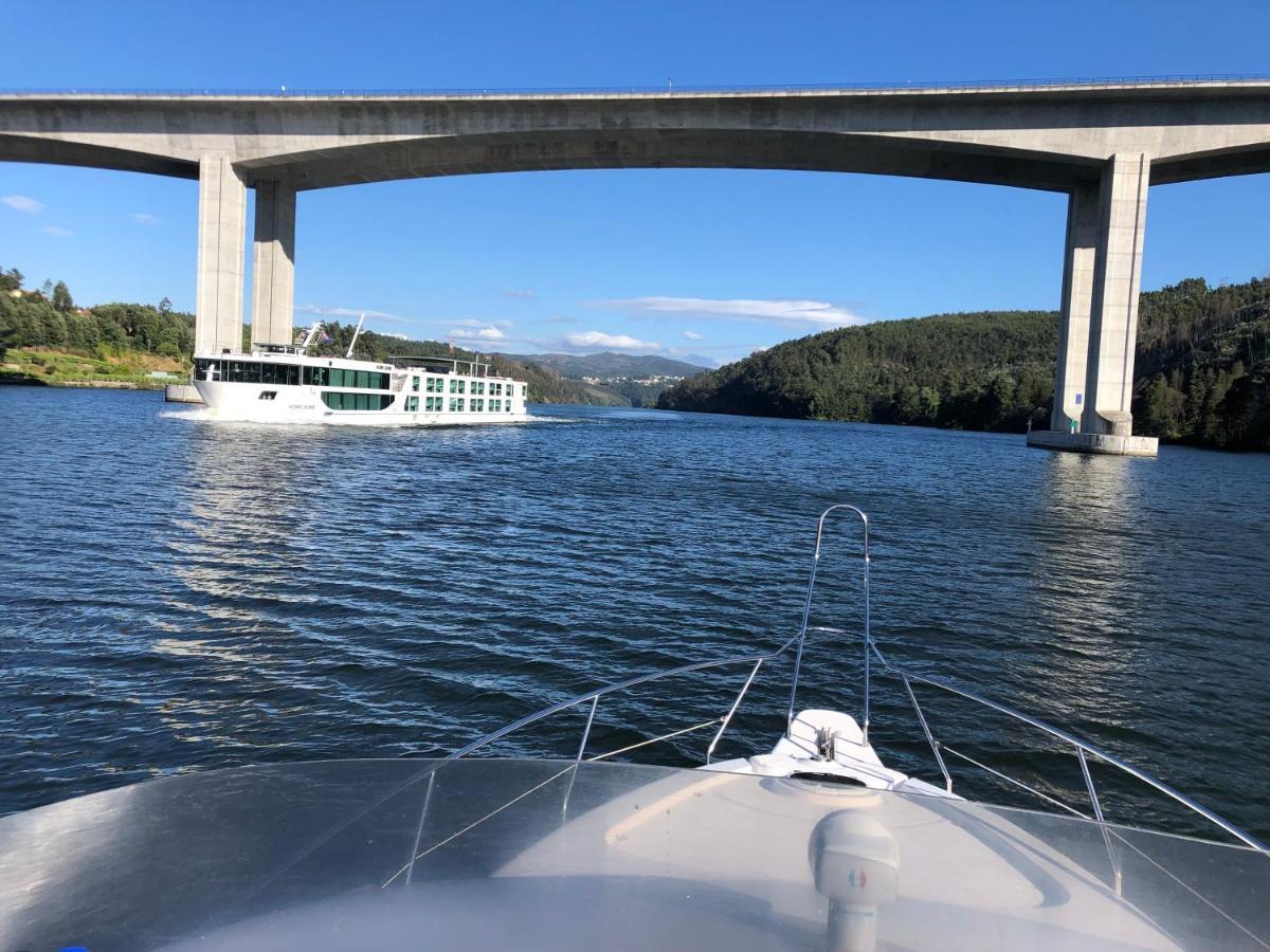 Aquadouro Yacht Radames - Sleep Boat Experience Ξενοδοχείο Castelo de Paiva Εξωτερικό φωτογραφία