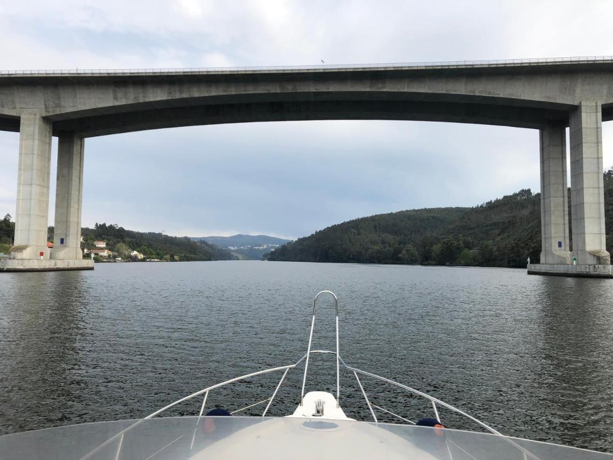 Aquadouro Yacht Radames - Sleep Boat Experience Ξενοδοχείο Castelo de Paiva Εξωτερικό φωτογραφία