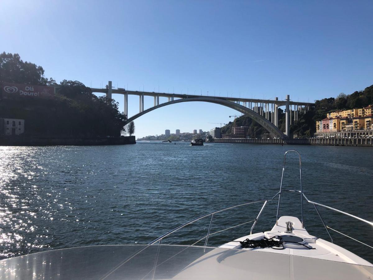 Aquadouro Yacht Radames - Sleep Boat Experience Ξενοδοχείο Castelo de Paiva Εξωτερικό φωτογραφία