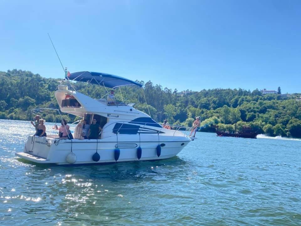 Aquadouro Yacht Radames - Sleep Boat Experience Ξενοδοχείο Castelo de Paiva Εξωτερικό φωτογραφία