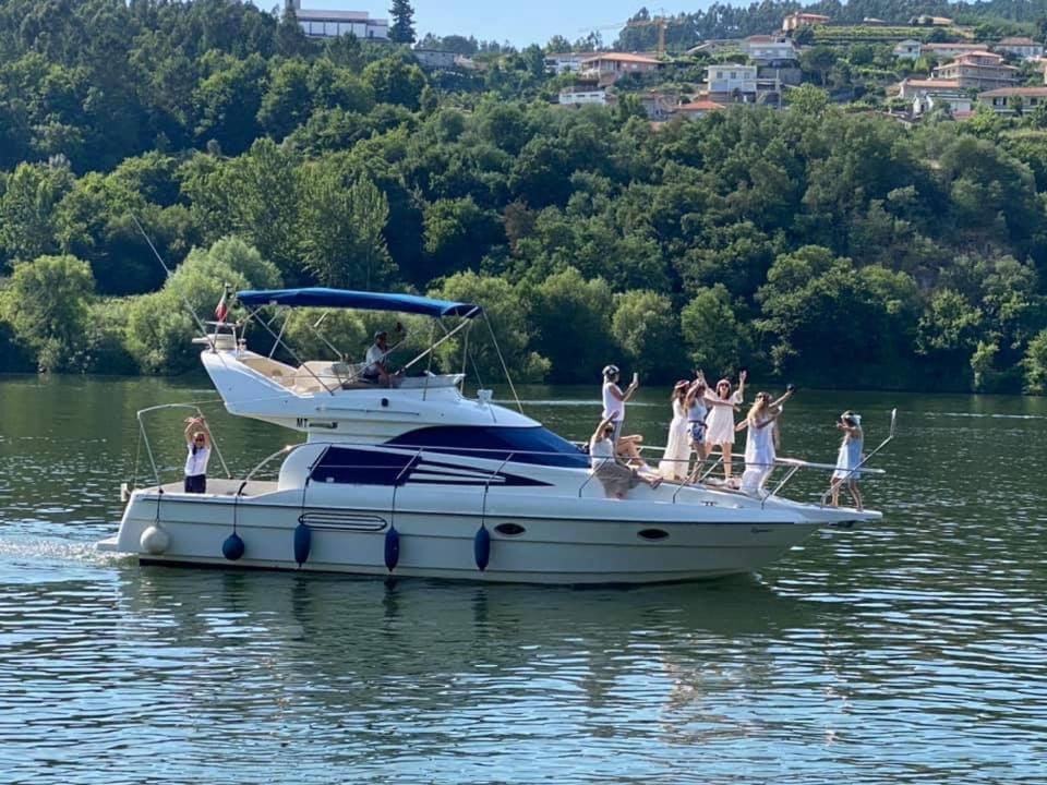 Aquadouro Yacht Radames - Sleep Boat Experience Ξενοδοχείο Castelo de Paiva Εξωτερικό φωτογραφία
