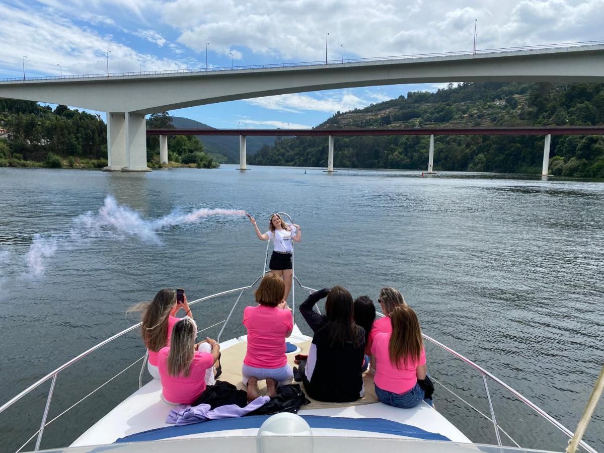 Aquadouro Yacht Radames - Sleep Boat Experience Ξενοδοχείο Castelo de Paiva Εξωτερικό φωτογραφία