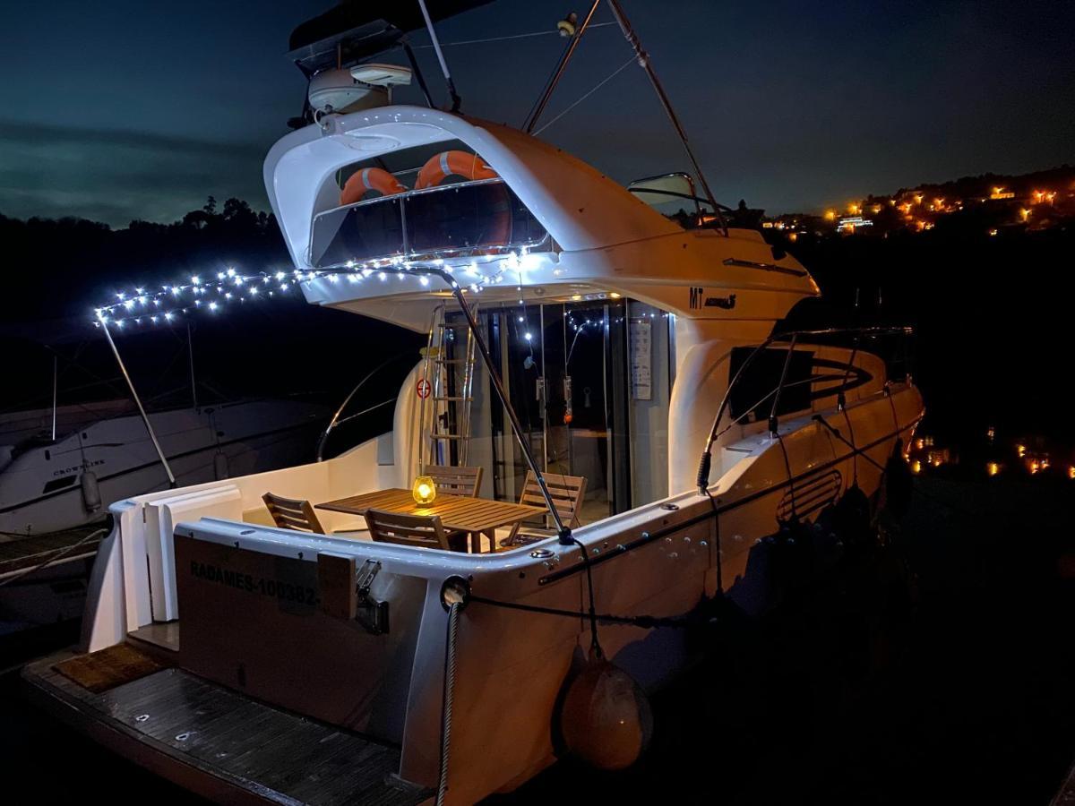 Aquadouro Yacht Radames - Sleep Boat Experience Ξενοδοχείο Castelo de Paiva Εξωτερικό φωτογραφία