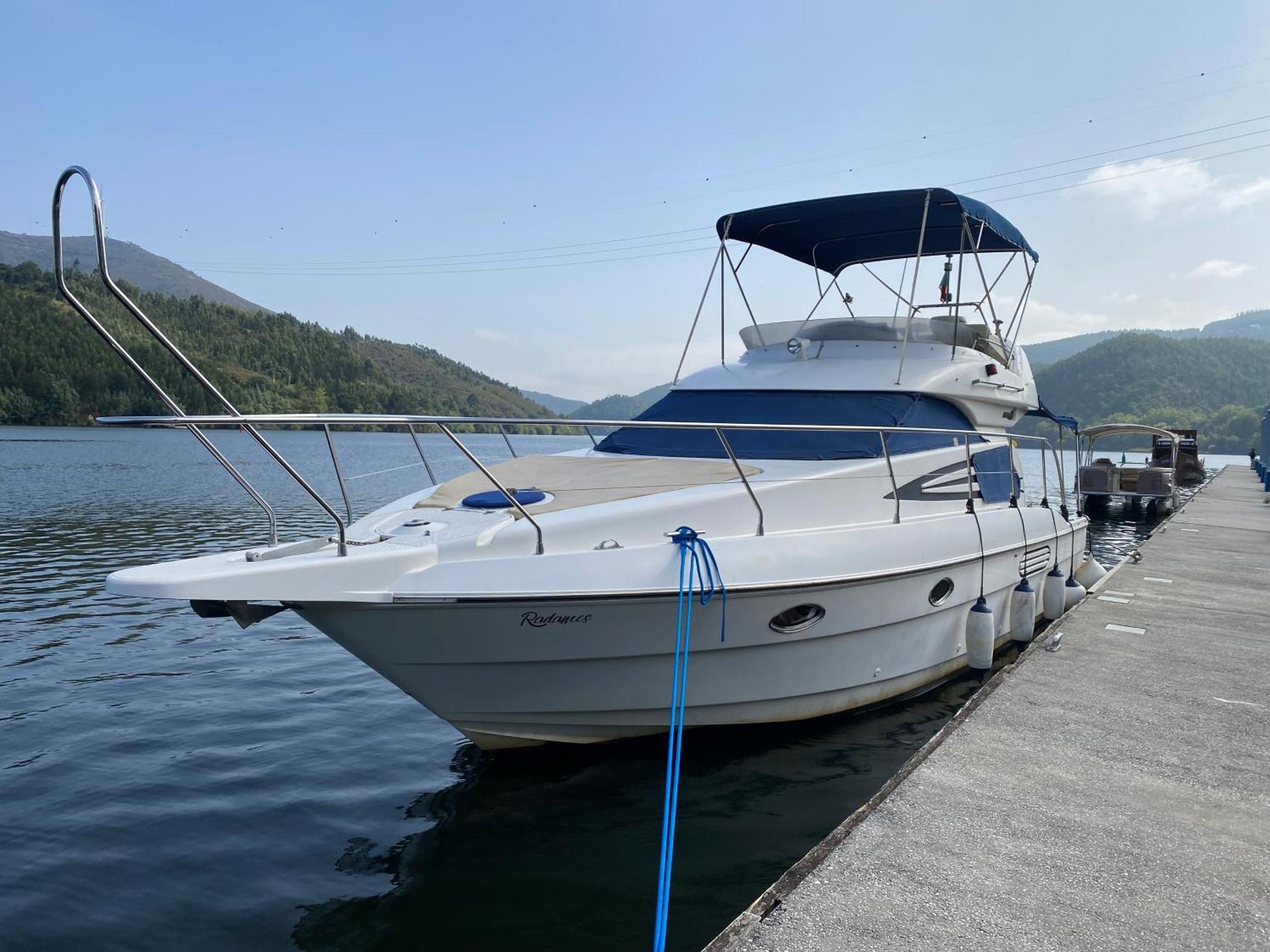 Aquadouro Yacht Radames - Sleep Boat Experience Ξενοδοχείο Castelo de Paiva Εξωτερικό φωτογραφία