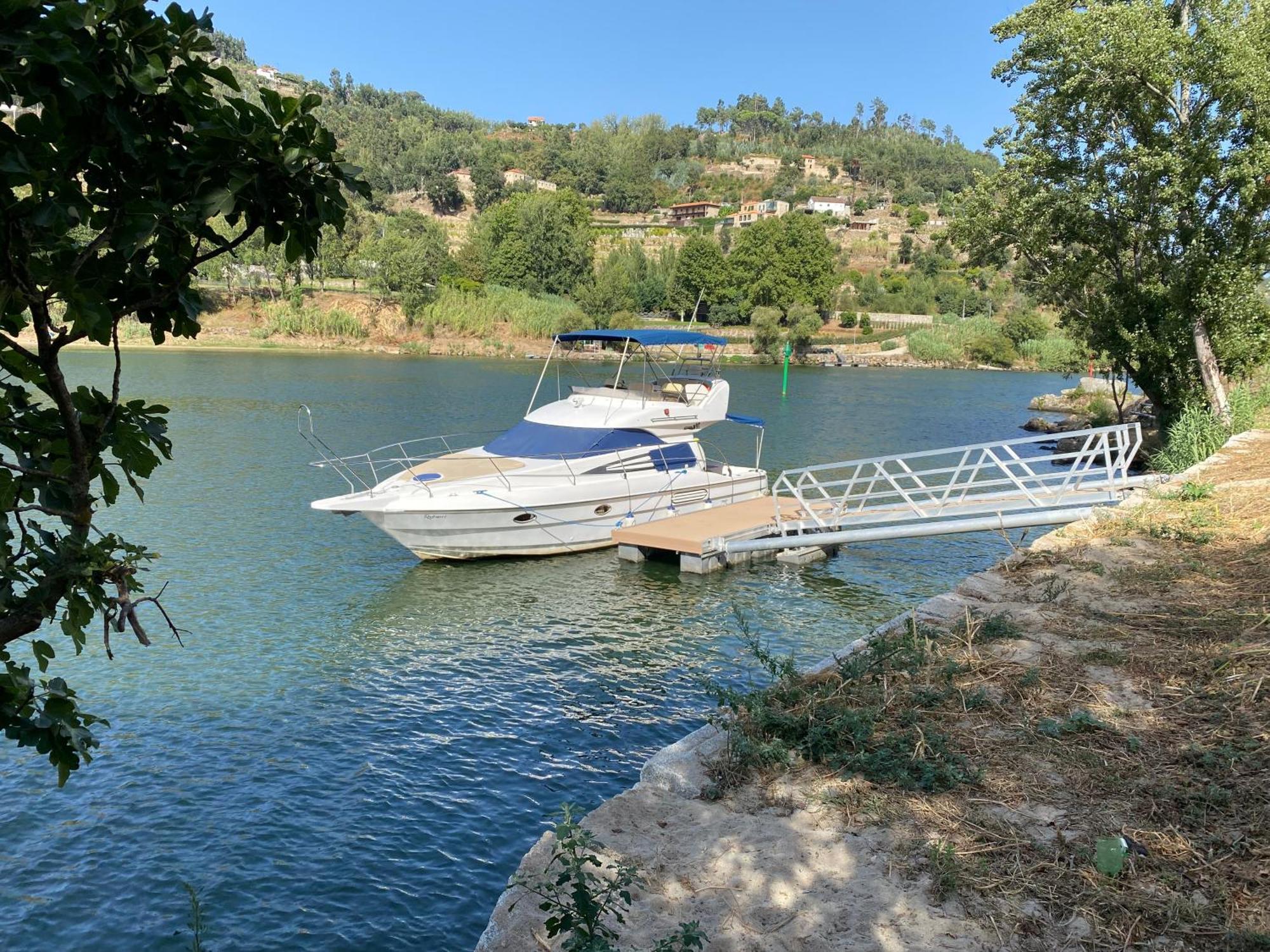 Aquadouro Yacht Radames - Sleep Boat Experience Ξενοδοχείο Castelo de Paiva Εξωτερικό φωτογραφία